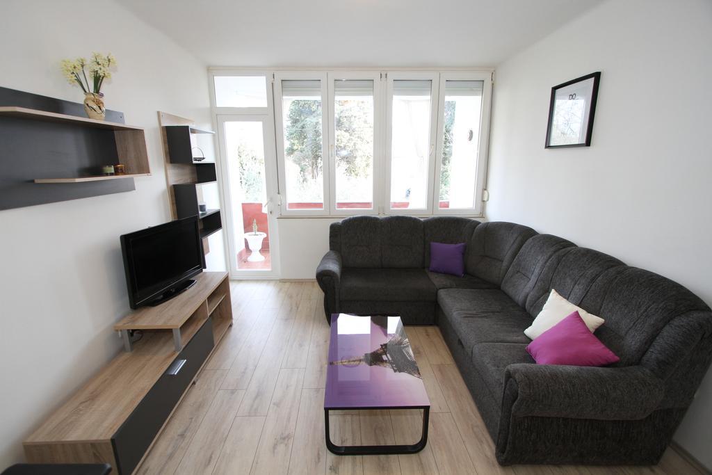 Apartment Lovrin Zára Kültér fotó