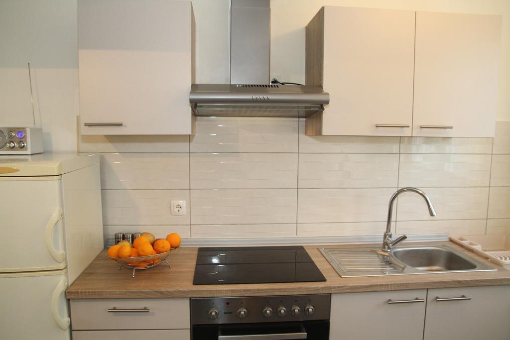 Apartment Lovrin Zára Kültér fotó
